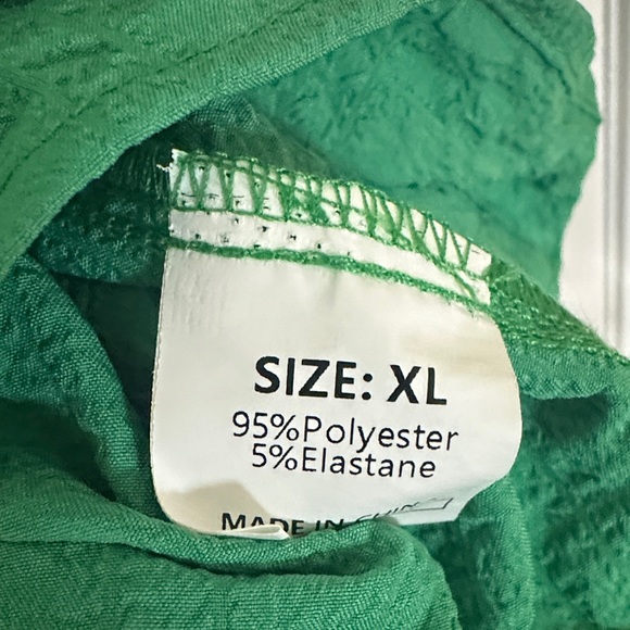 Green Blouse with Floral Sleeves - Picture 2 of 5